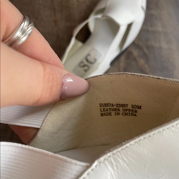 Vintage 90’s brand new white genuine leather fisherman sandals - Picture 11 of 11